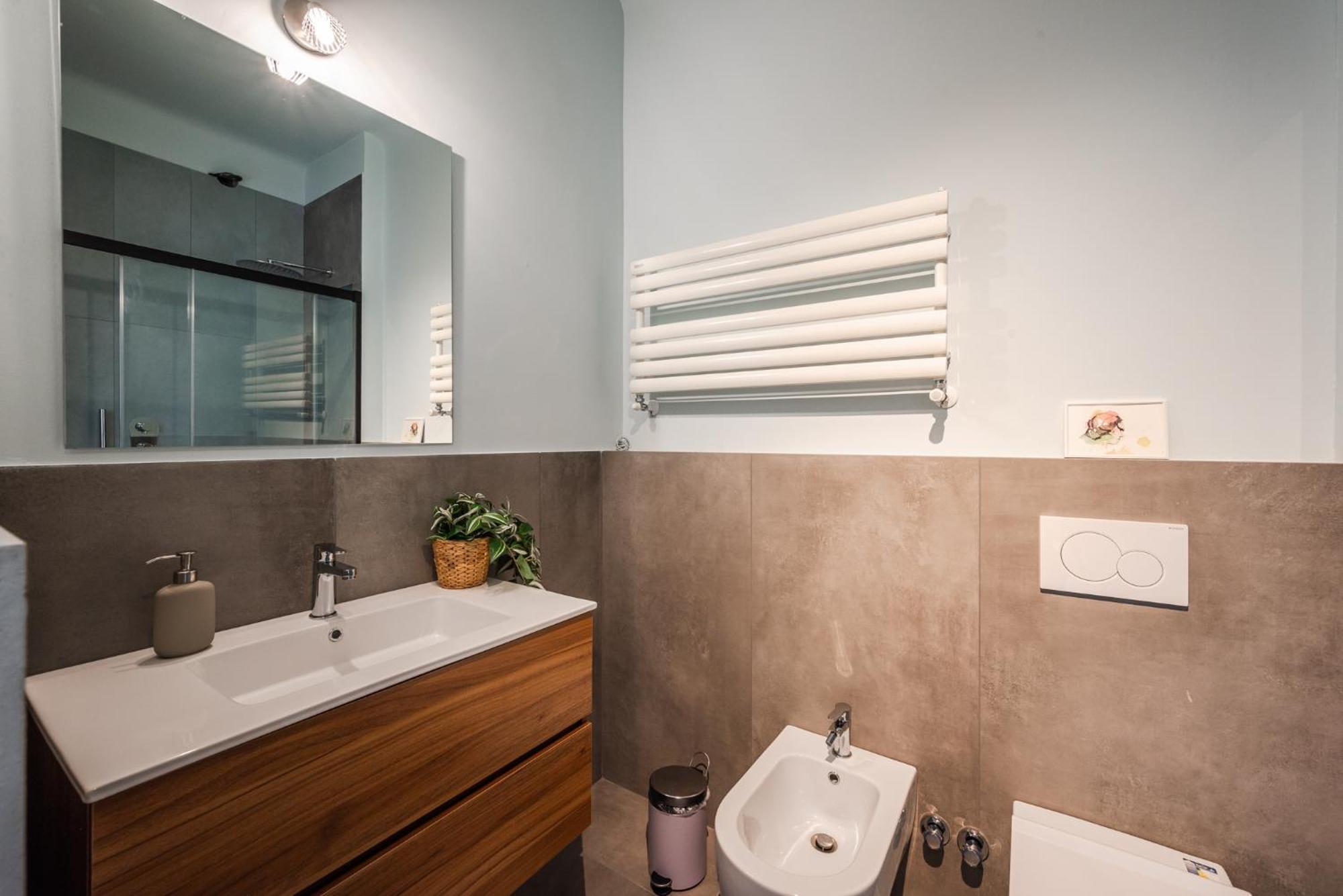Padova's Nest - Close To Metro Appartement